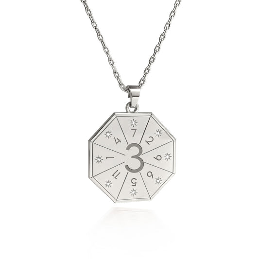 Naszyjnik z wisiorkiem Artysty (3) w kolorze srebrnym – Pieczęć Ekspresji