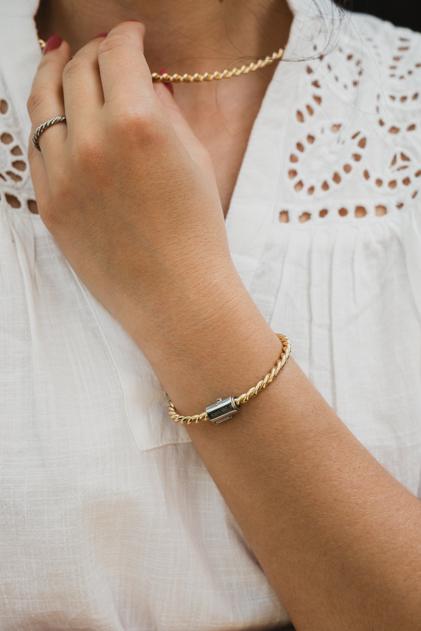 Brățară de tensiune de cupru în aur cu un element de fixare de argint - Lost Kubit (177 MHz)